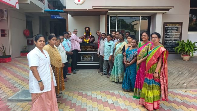 జీన్ హెన్రీ డ్యూనాంట్‌కు రెడ్ క్రాస్ ఘన నివాళి