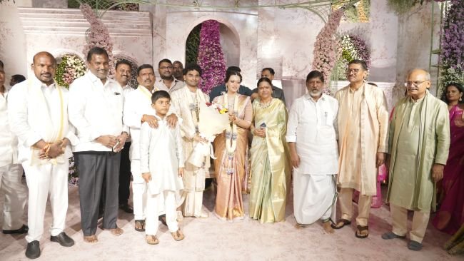 జిఎంఆర్ కుటుంబ వేడుకకు ప్రముఖుల హాజరు