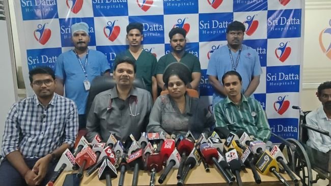 శ్రీ దత్త వైద్యశాలలో విజయవంతంగా హైరిస్క్ గుండె ఆపరేషన్