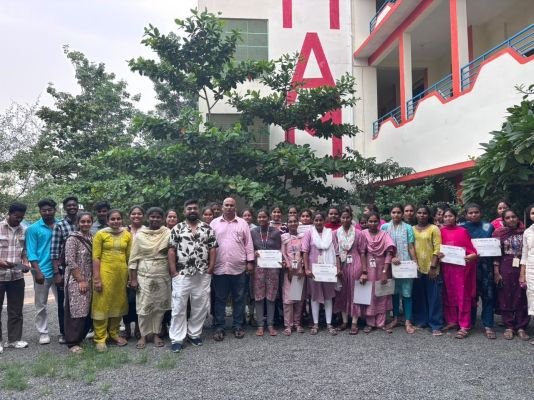 ఎంఏఎం ఫార్మసీ కళాశాలలో ఫార్మకో విజిలెన్స్, క్లినికల్ డేటా, సాస్, పైథాన్‌పై శిక్షణ