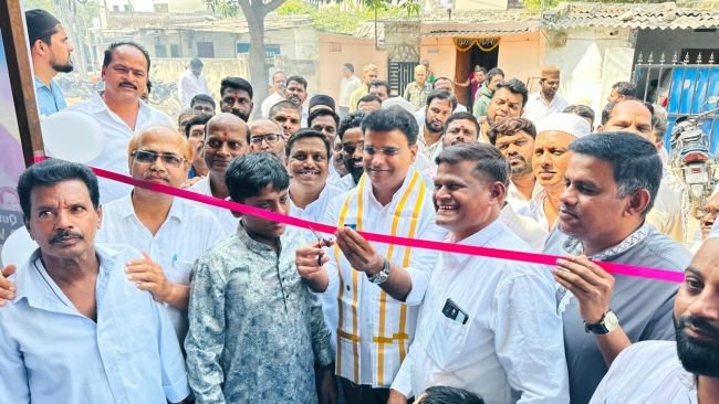 వినియోగదారులకు నాణ్యమైన సేవలు అందించాలి : ఎమ్మెల్యే కేపీ వివేకానంద్