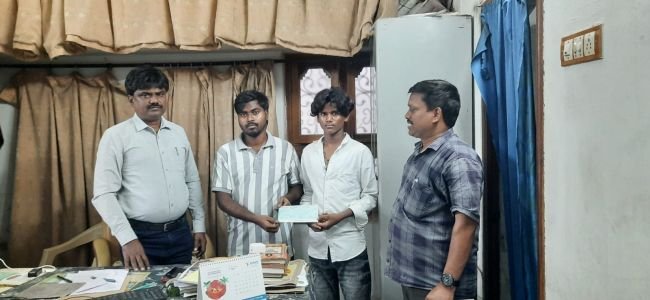 రైతుబజార్‌లో బాలకార్మికుడి గుర్తింపు