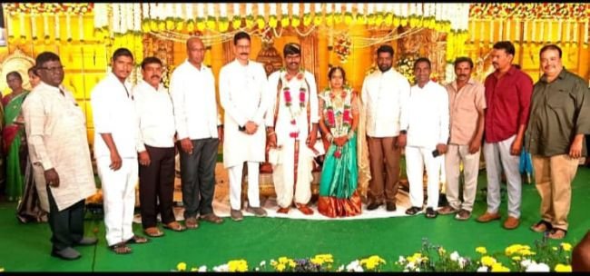 బిజెపి నాయకుల కుటుంబ వివాహ వేడుకలో మర్రి శశిధర్ రెడ్డి 