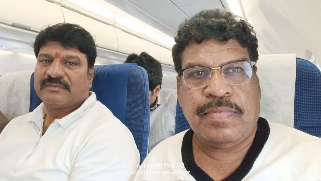 ఓటు హక్కు పరిరక్షణ పోరాటానికి ఢిల్లీకి బషీరాబాద్ కాంగ్రెస్ నాయకులు