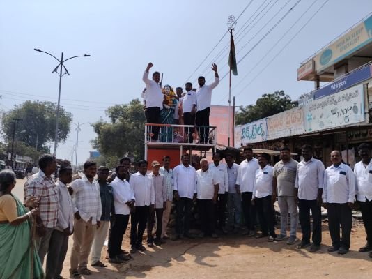 ఘనంగా ఇందిరా గాంధీ వర్ధంతి వేడుకలు