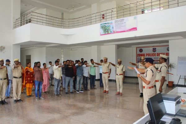 డా.సర్దార్ వల్లభాయ్ పటేల్ ఆశయాల సాధనకు ప్రతి ఒక్కరు కృషి చేయాలి. - నాగర్ కర్నూల్  జిల్లా అదనపు ఎస్పీ ఎన్. వెంకటేశ్వర్లు