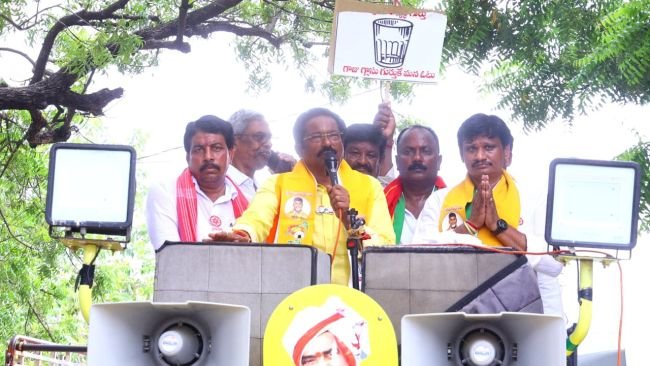 కూటమి అభ్యర్థి వెంకట బాల ప్రసాద్‌ను భారీ మెజార్టీతో గెలిపించండి  చీఫ్ విప్ జీవీ ఆంజనేయులు