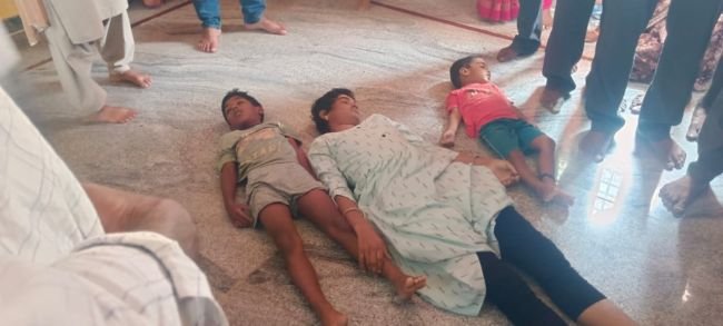 చింతకుంటలో విషాదం.. ఇద్దరు కుమారులతో సహా తల్లి మృతి