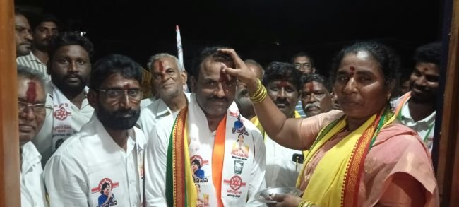 కూటమి ఎంపిక చేసిన జడ్పిటిసి ఎన్నికల్లో రేవతి దే విజయం
