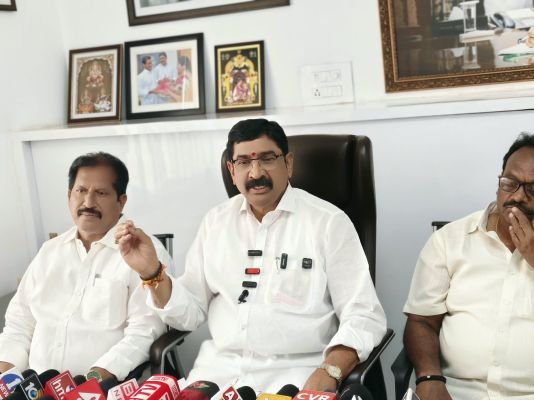 ప్రజా తీర్పుతోనే నాయకత్వానికి గుర్తింపు: పోరెడ్డి