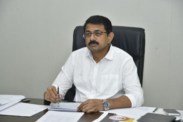 3 నుంచి మద్యం షాపులు మూసివేత