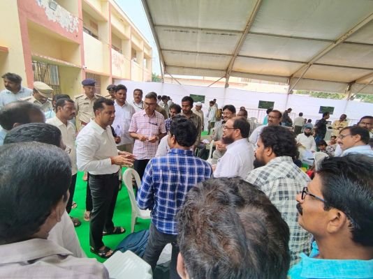  సజావుగా పోలింగ్‌ నిర్వహించేందుకు పటిష్ట ఏర్పాట్లు  ➖ జిల్లా ఎన్నికల అధికారి హిమాన్షు శుక్ల