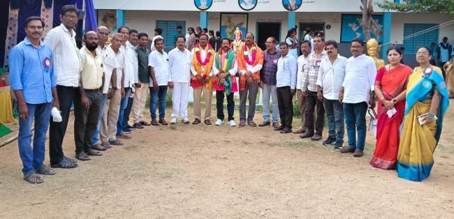 ఉపాధ్యాయ డిమాండ్ల సాధనకు పి ఆర్ టి యు పోరాటం 
