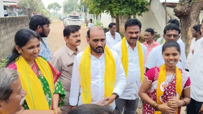 గ్రామాల సమగ్ర అభివృద్ధికి నిరంతరం కృషి చేస్తాం: ఎమ్మెల్యే కాకర్ల సురేష్