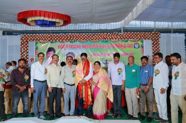 ఎంఈఓ కర్ణాకర్ రెడ్డి సేవలు ఎనలేనివి...