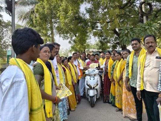 ముమ్మరంగా కూటమి జెడ్పిటిసి అభ్యర్థి ముంగర మాధవి ఎన్నికల ప్రచారం