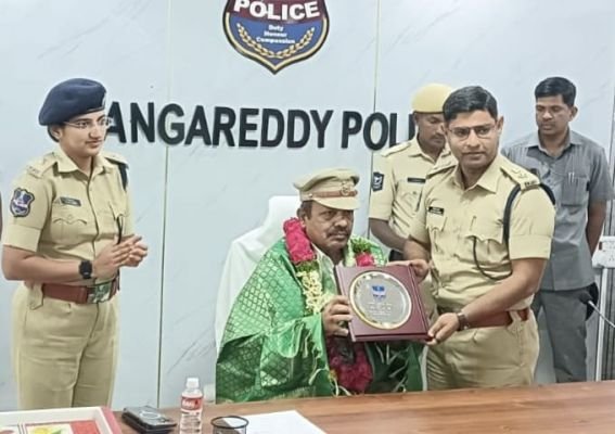 ప్రజా రక్షణలో సుదీర్ఘ సేవలు.. ట్రాఫిక్ ఎస్ఐ నాగేశ్వరరావుకు ఘన వీడ్కోలు