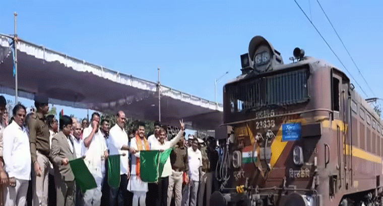 ఏపీలో రైలు ప్రయాణికులకు శుభవార్త.. ఆ ఎక్స్‌ప్రెస్ రైలు ఇకపై అక్కడా ఆగుతుంది