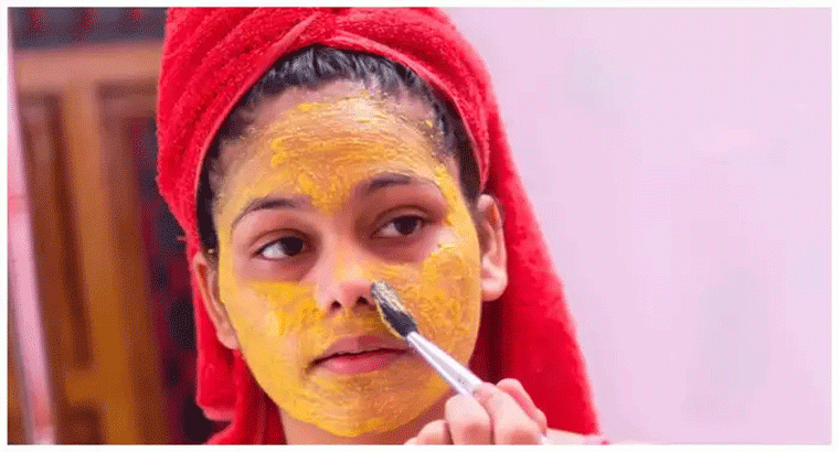 కాస్ట్లీ క్రీమ్స్ బదులు కొన్ని పదార్థాలు రాస్తే నలుపు తగ్గి తెల్లగా మారతారు