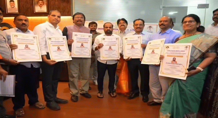 డాక్టర్లకూ వాట్సాప్ సేవలు..,,ఏపీ మెడికల్ కౌన్సిల్ కీలక నిర్ణయం