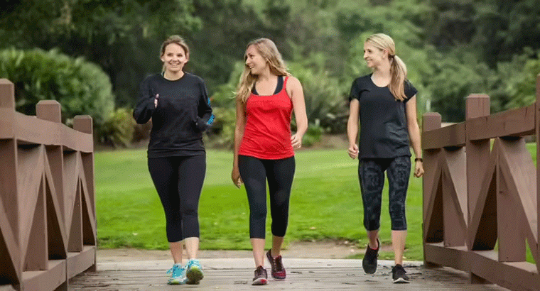 రోజూ పిరమిడ్ వాకింగ్ చేస్తే పొట్ట చుట్టూ ఉన్న కొవ్వు కరిగి బరువు తగ్గుతారు