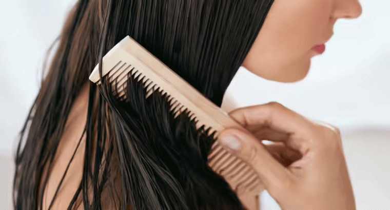 జుట్టు కోసం చెక్క దువ్వెనని వాడుతున్నారా, ఇలా చేయడం మరవకండి