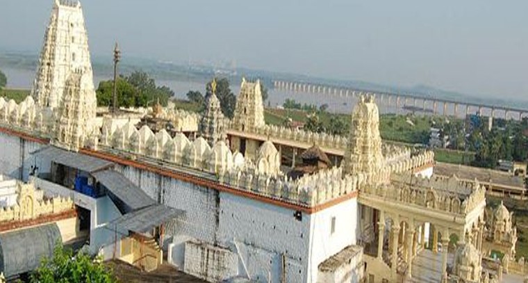 భద్రాచలం రామాలయంలో వైశాఖ మాసోత్సవాలకు ఏర్పాట్లు