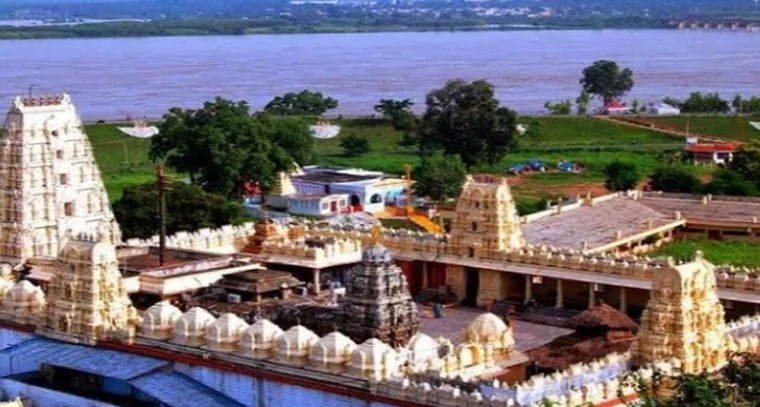 స్పీడ్ పోస్ట్ ద్వారా ముత్యాల తలంబ్రాలకు అవకాశం
