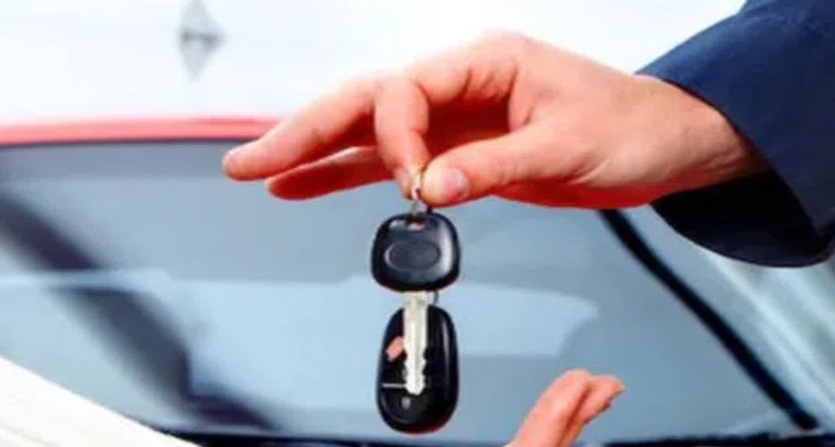 కొత్త కారు కొనాలనుకుంటున్నారా.?
