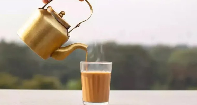 ఖాళీ కడుపుతో టీ తాగుతున్నారా?
