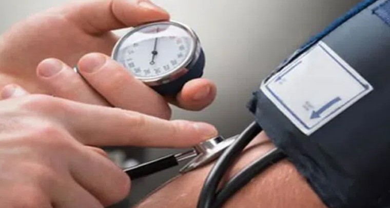 హైబీపీతో కంటి సమస్యలు
