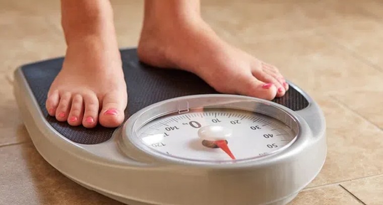 బరువు తగ్గాలంటే ఉదయాన్నే ఇలా చేయండి
