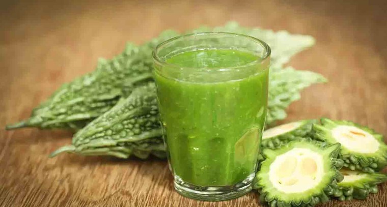 కాకర రసంతో ఆ సమస్యకు చెక్
