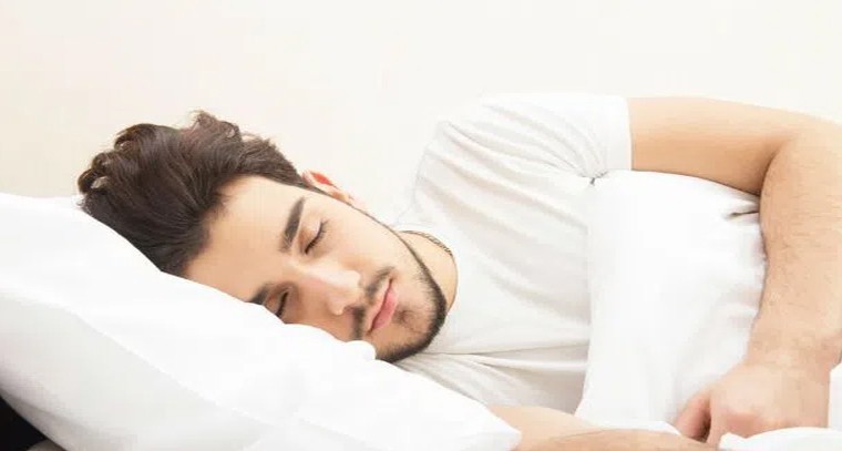 నష్టాలతో ముగిసిన స్టాక్ మార్కెట్లు
