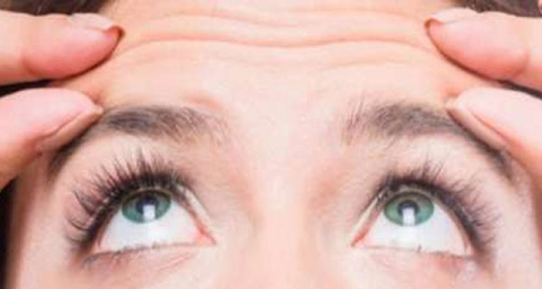 నుదుటిపై ముడతలకు చెక్ పెట్టండిలా
