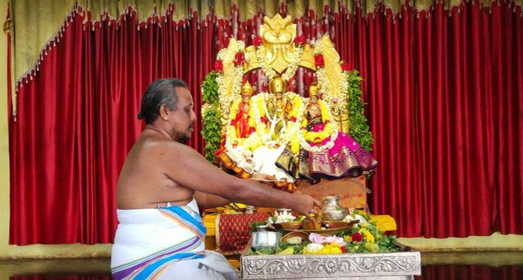 ముత్తంగి అలంకారంలో రామయ్య
