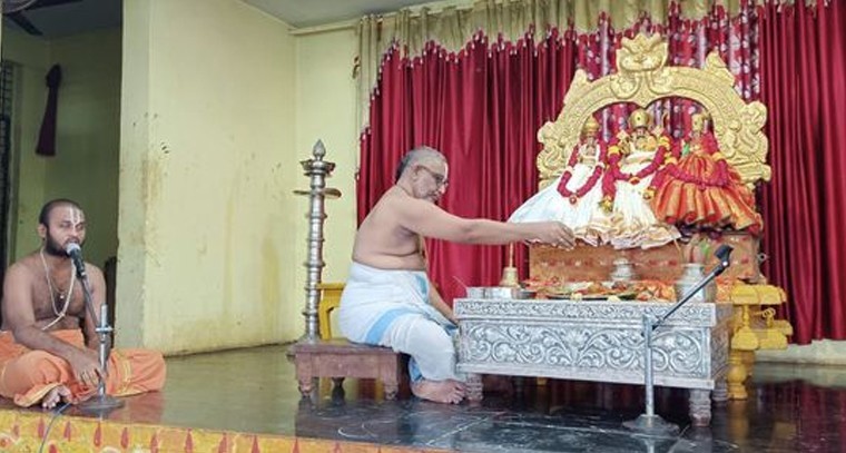 ముత్తంగి అలంకారంలో భద్రాద్రి రామయ్య
