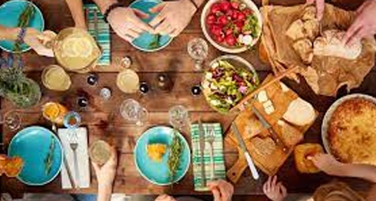 ఆహారం తిన్నాక ఇలా చేయొద్దు
