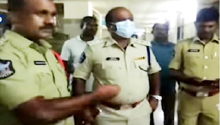 వైభవంగా సీతారాముల నిత్యకళ్యాణం
