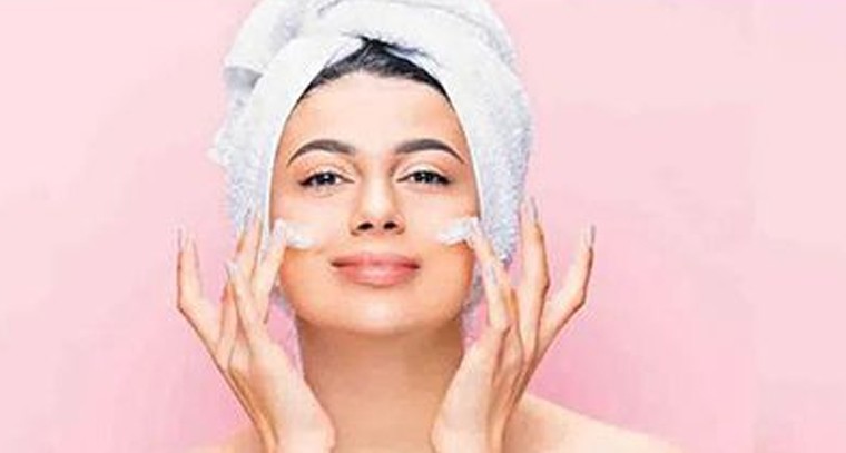 ఆ పాలతో గ్లామర్...  మొటిమలను తగ్గిస్తాయి