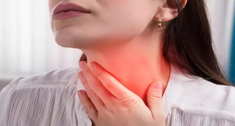 గొంతు నొప్పి ఉంటే ఇవి తినకండి
