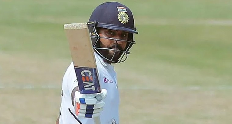 ధోనీ రికార్డును బ్రేక్ చేసిన రోహిత్ శర్మ!
