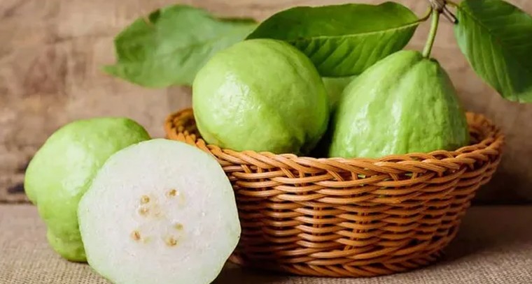 భారీగా తగ్గిన బంగారం, వెండి ధరలు
