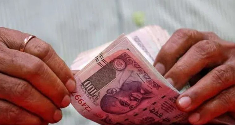 అదిరిపోయే స్కీమ్‌.. నెలకు రూ.5 వేలు
