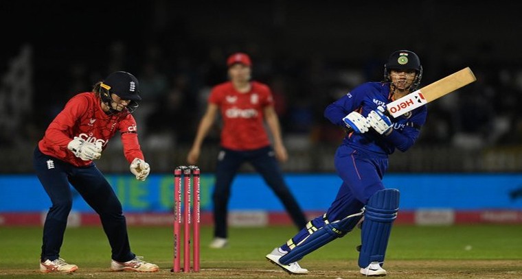 తొలి వన్డేలో టీమిండియా ఘన విజయం