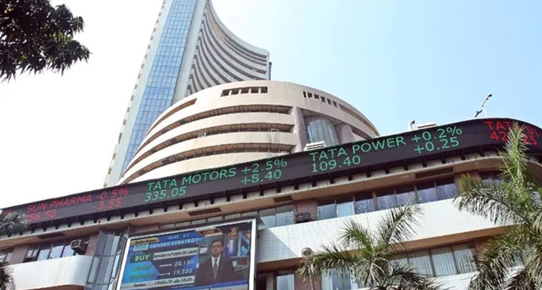 నష్టాల్లో దేశీయ స్టాక్ మార్కెట్లు
