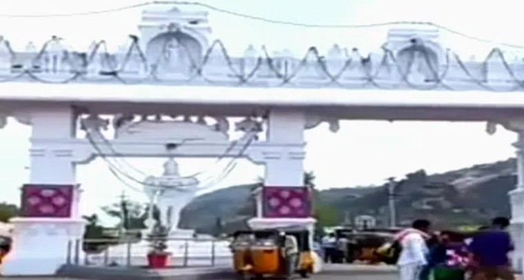 నేడు మన్నెంకొండలో వెంకటేశ్వర స్వామి రథోత్సవం
