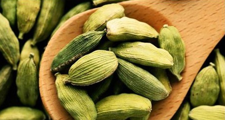 యాలకులతో ఎన్నో ఆరోగ్య ప్రయోజనాలు
