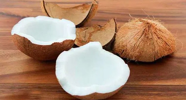 పచ్చి కొబ్బరితో ఆరోగ్య ప్రయోజనాలు
