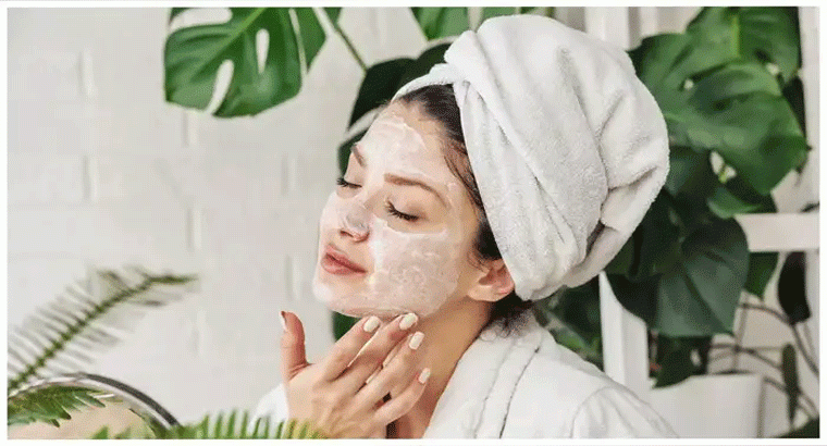 కొరియన్స్‌లా మీ ముఖం మెరిసిపోవాలనుకుంటున్నారా, గంజినీటిలో వీటిని కలిపి అప్లై చేస్తే సరి
